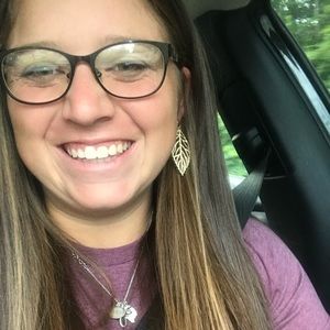 Meet your Posher, Nichole